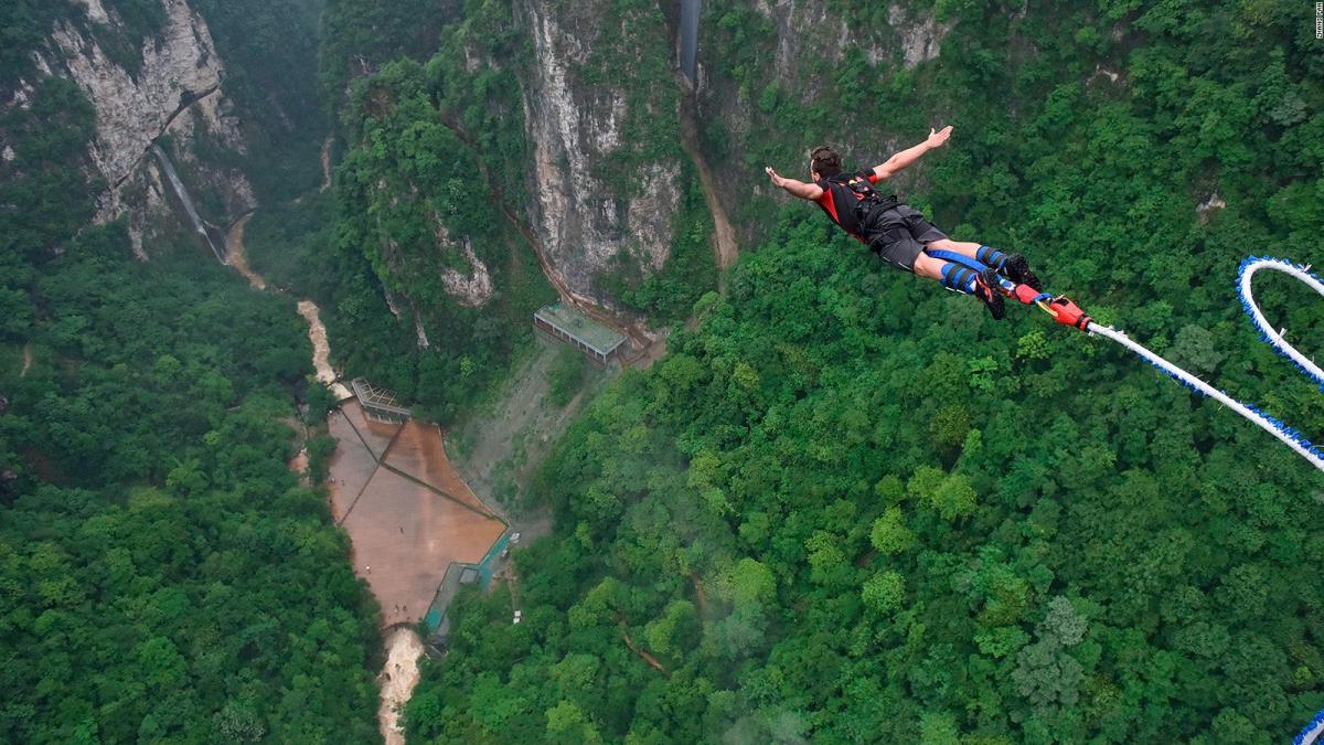 Bungee Jumping